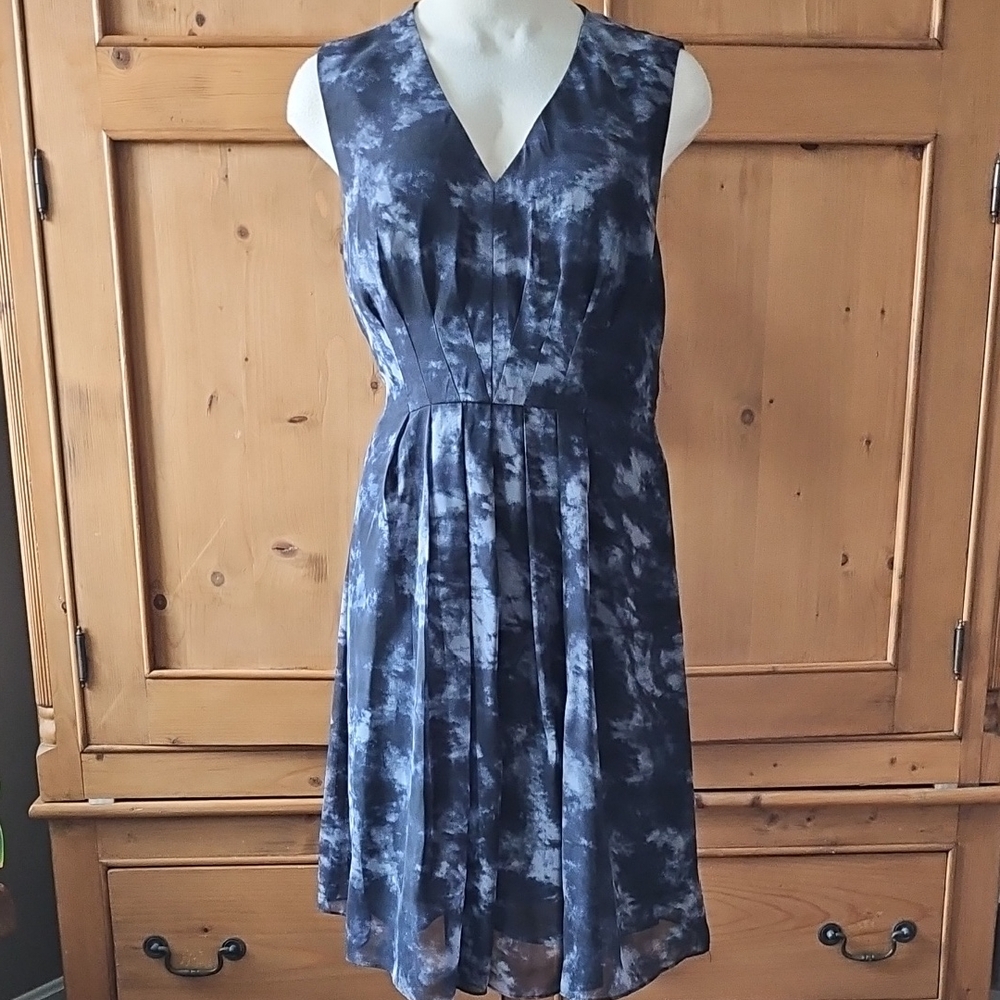 Cold Water Creek Cloud Print Chiffon Dress Black/ Grey Size 12 P - Picture 2 of 7